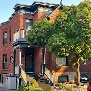 The Century House Bed & Breakfast Ottawa